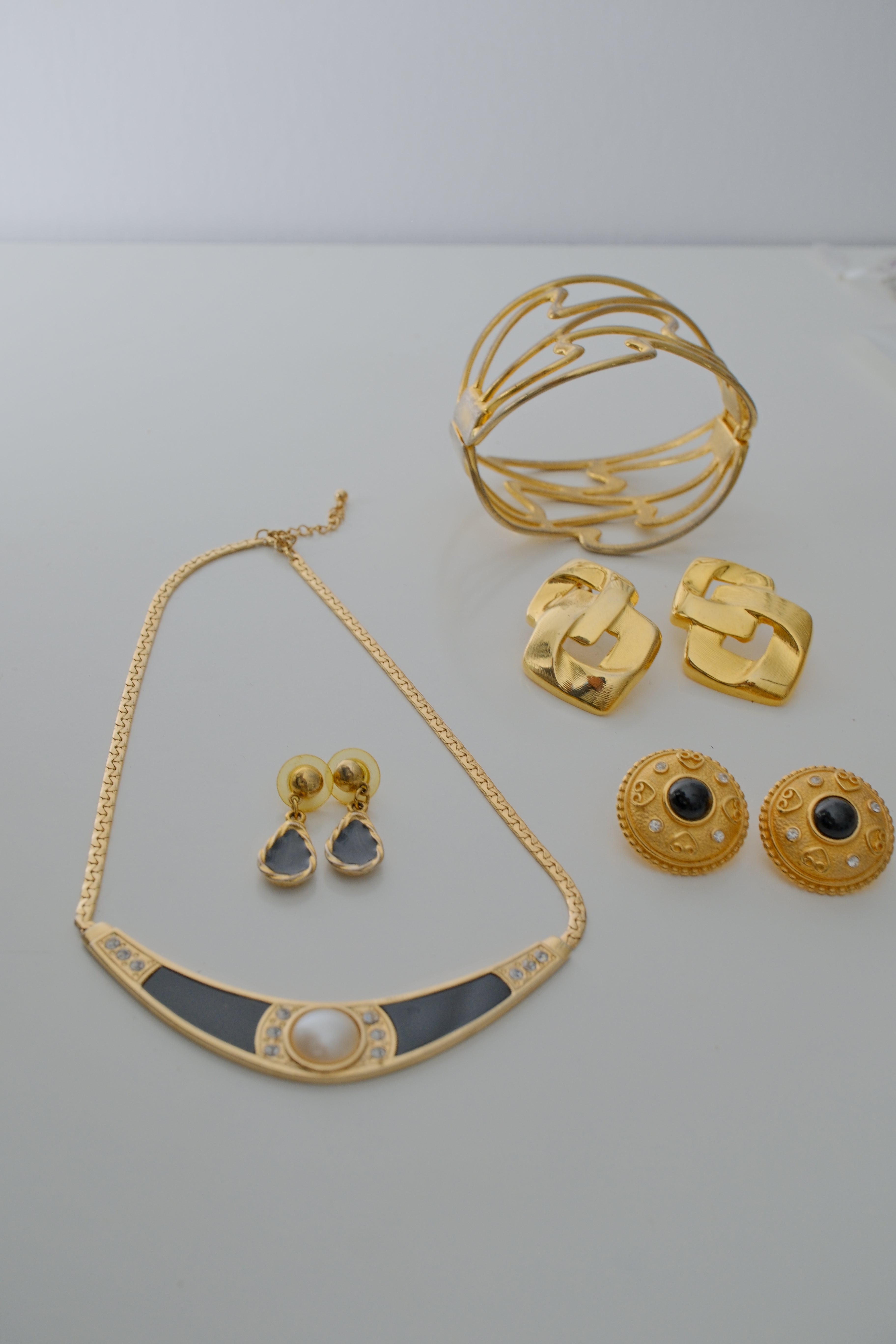 Vintage Gold Maximalist Gift Set