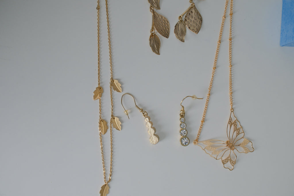 Delicate Gold Gift Set