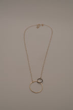 Sterling silverv minimalist interlocking double circle necklace