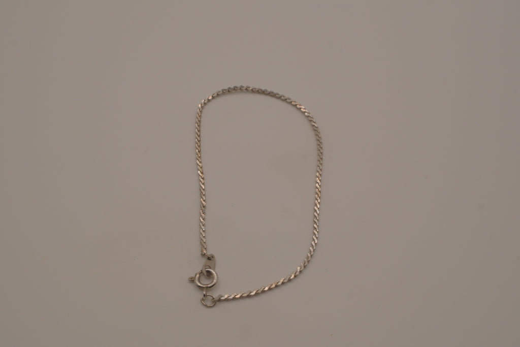 Sterling silver delicate rope chain bracelet