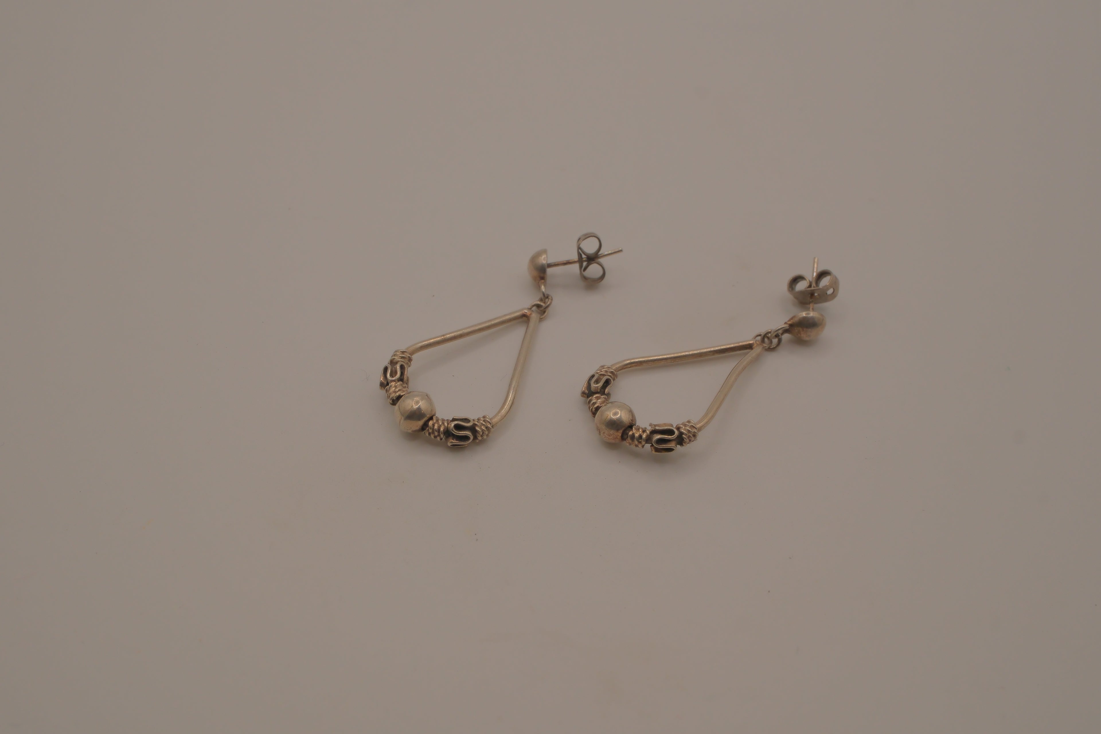 Vintage Sterling silver teardrop dangle earrings