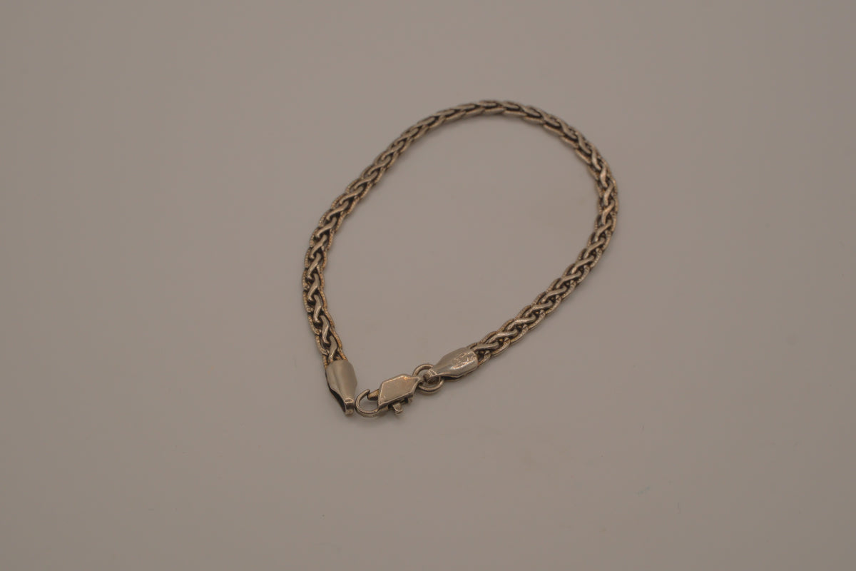 Vintage Sterling silver woven chain bracelet&nbsp;