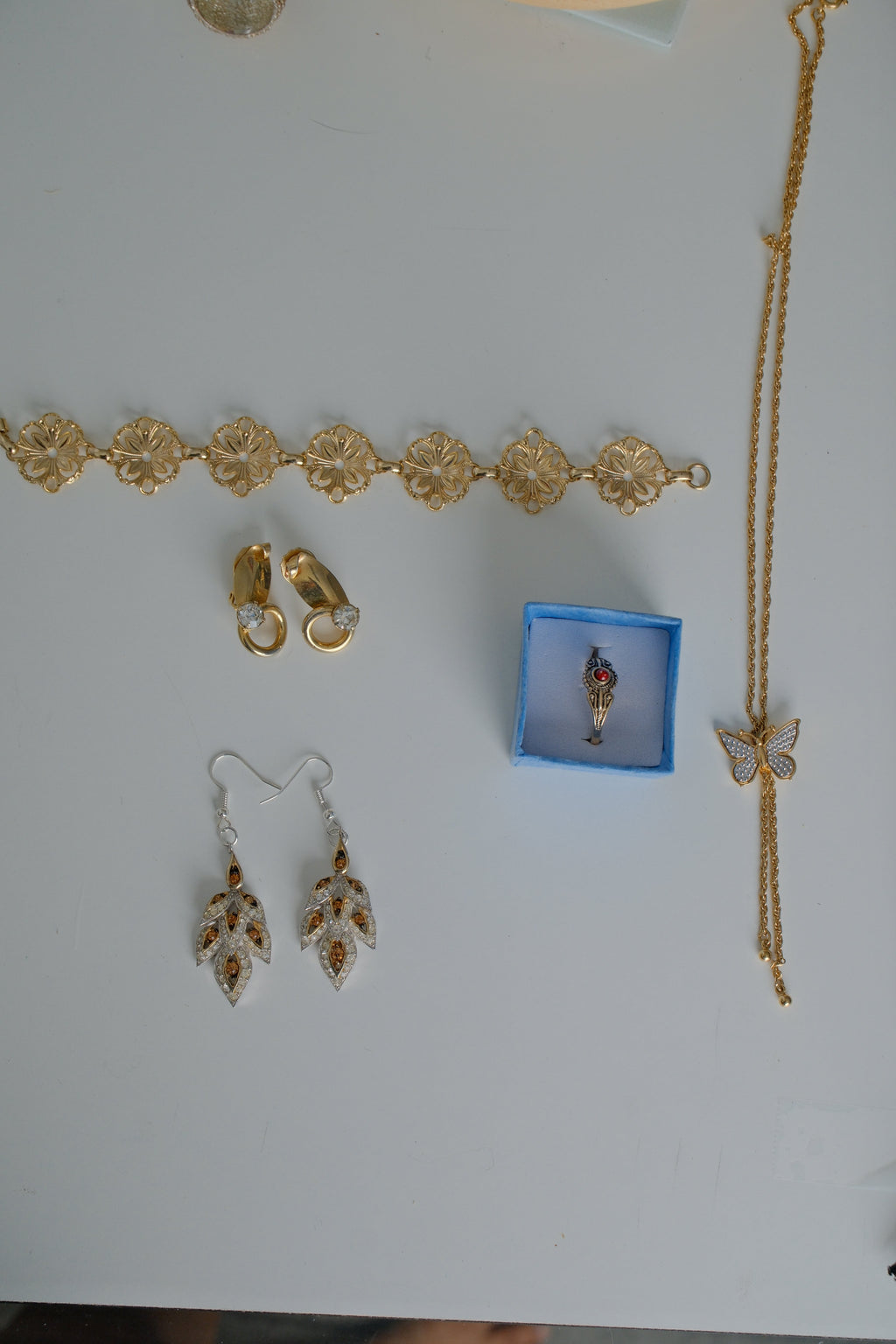 Vintage Whimsical Gift Set