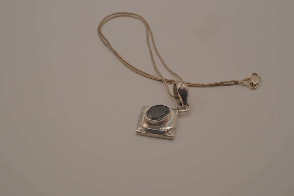 Oval Black Onyx Sterling Silver Diamond Pendant necklace