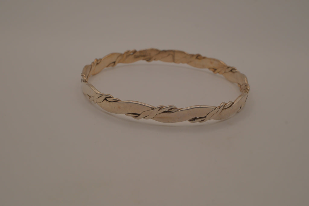 Vintage Taxco silver bangle bracelet