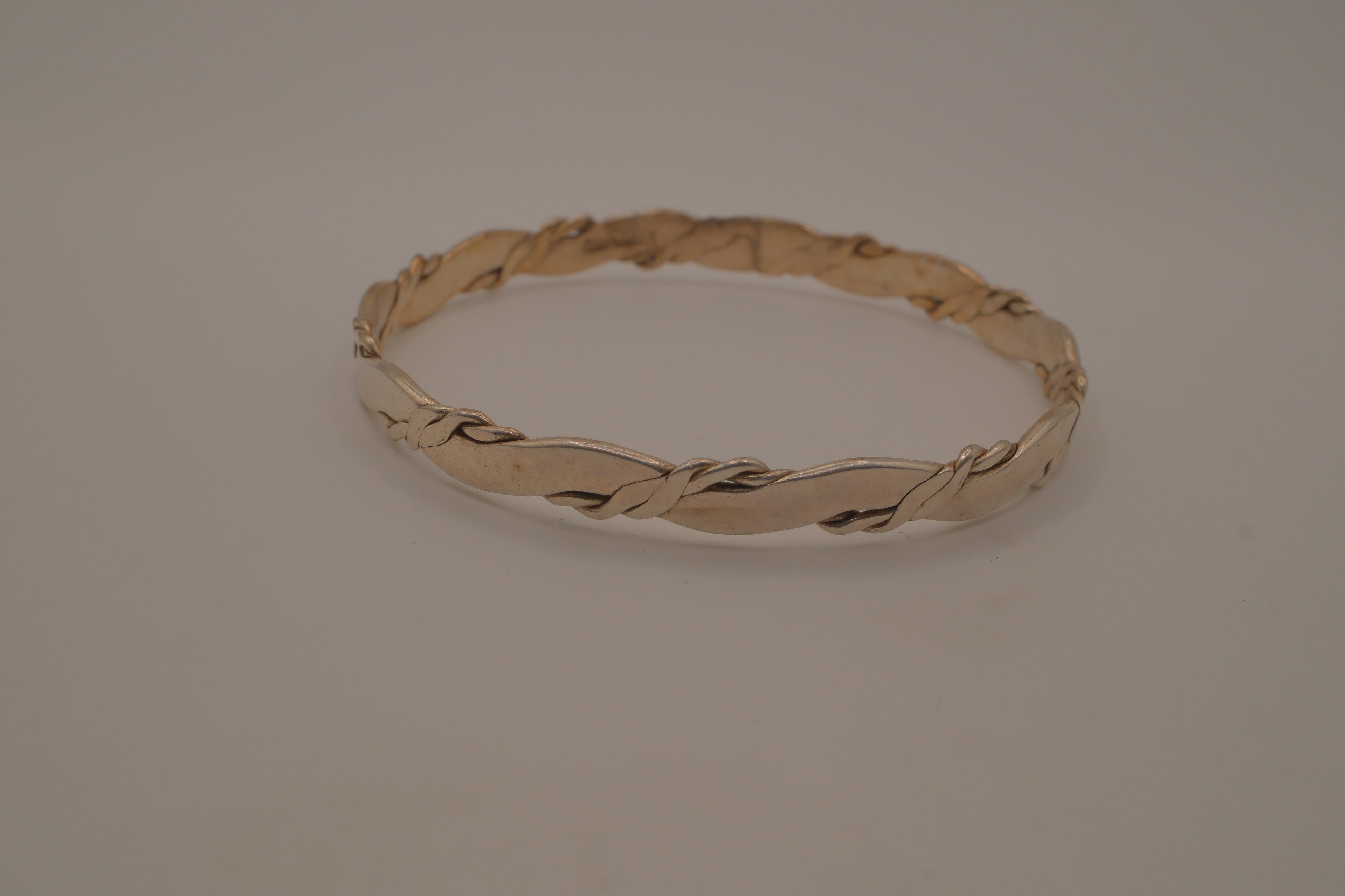 Vintage Taxco silver bangle bracelet