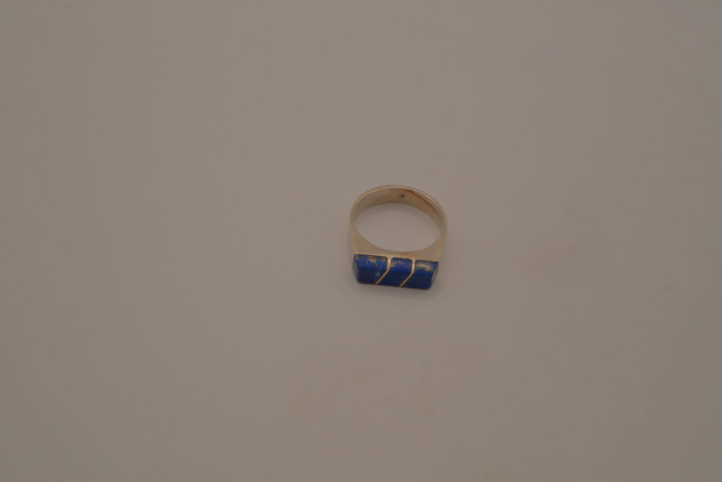 Sterling silver lapis lazuli geometric ring