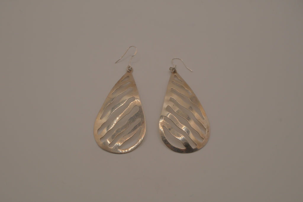 Vintage Sterling silver teardrop dangle earrings