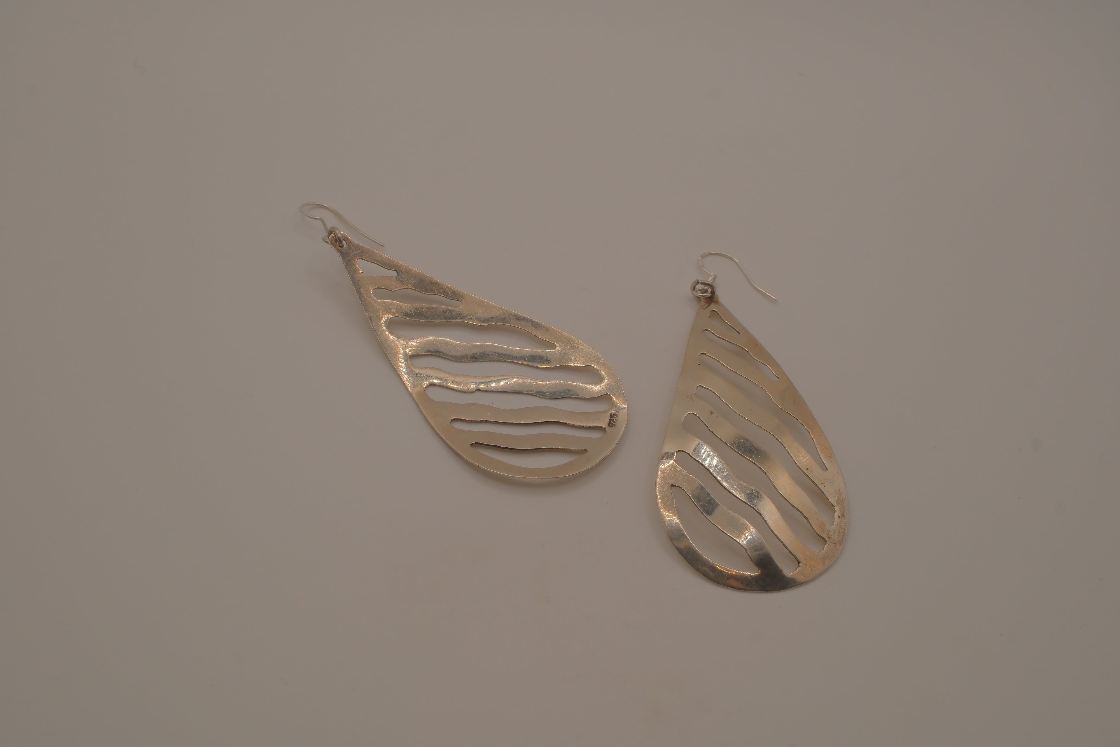 Vintage Sterling silver teardrop dangle earrings