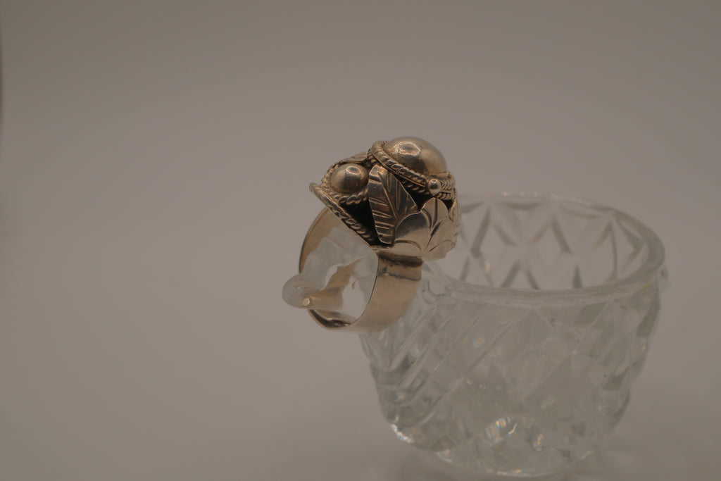 Vintage Mexico sterling silver poison ring