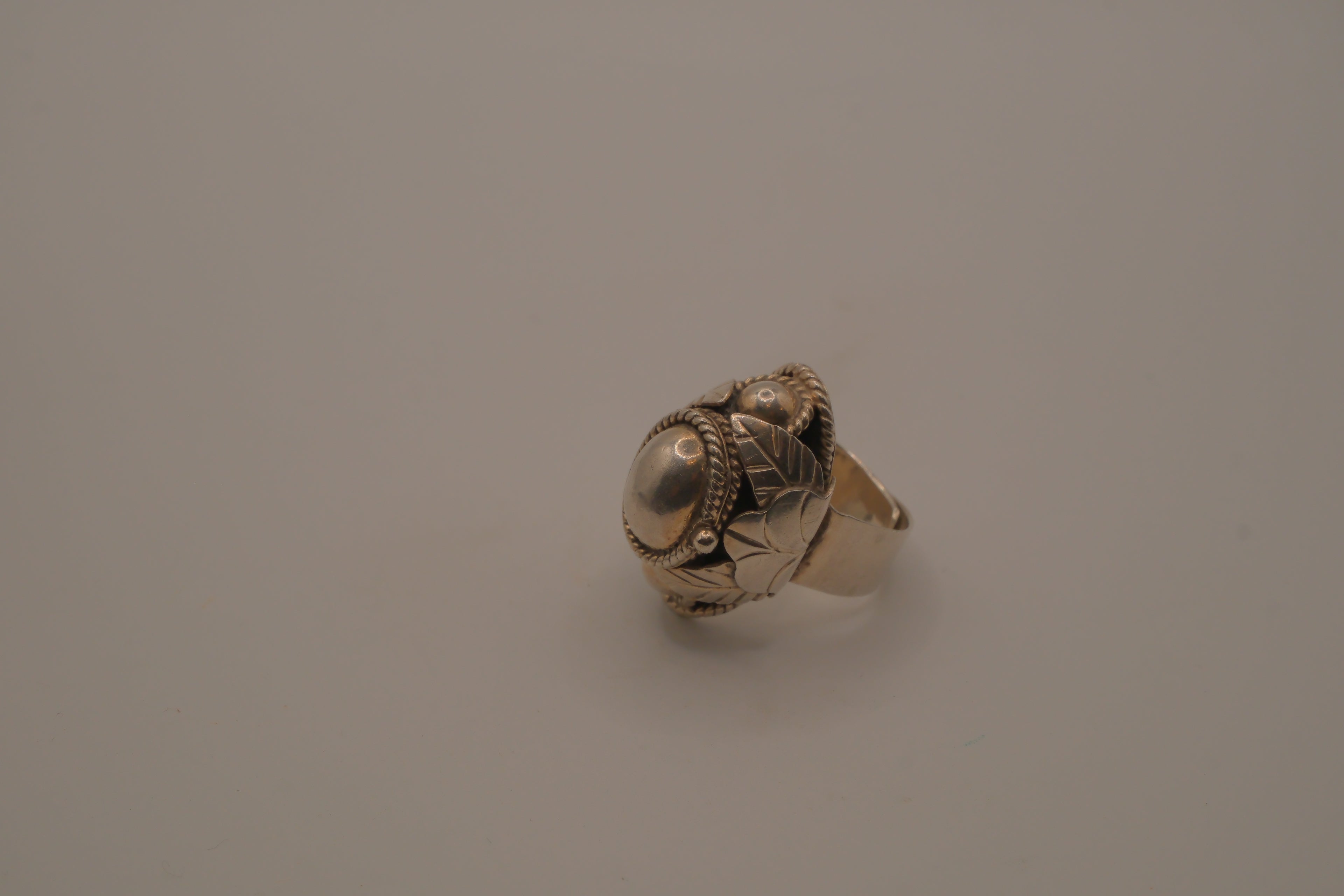 Vintage Mexico sterling silver poison ring