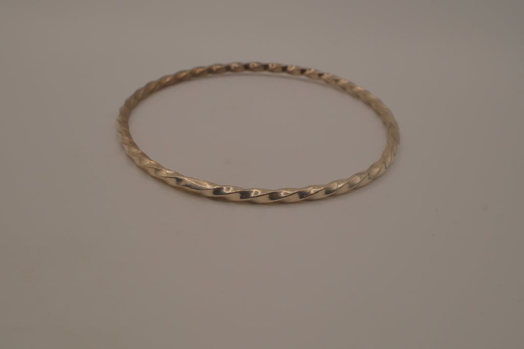 Vintage sterling silver twisted rope design bangle bracelet