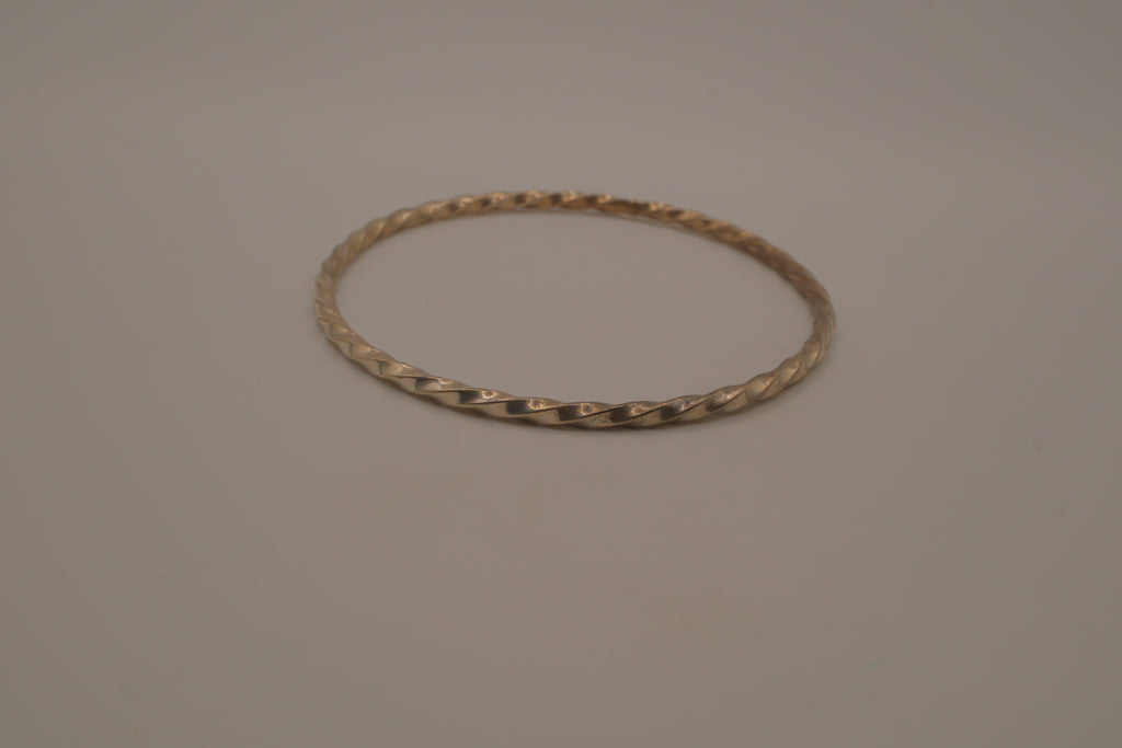 Vintage sterling silver twisted rope design bangle bracelet