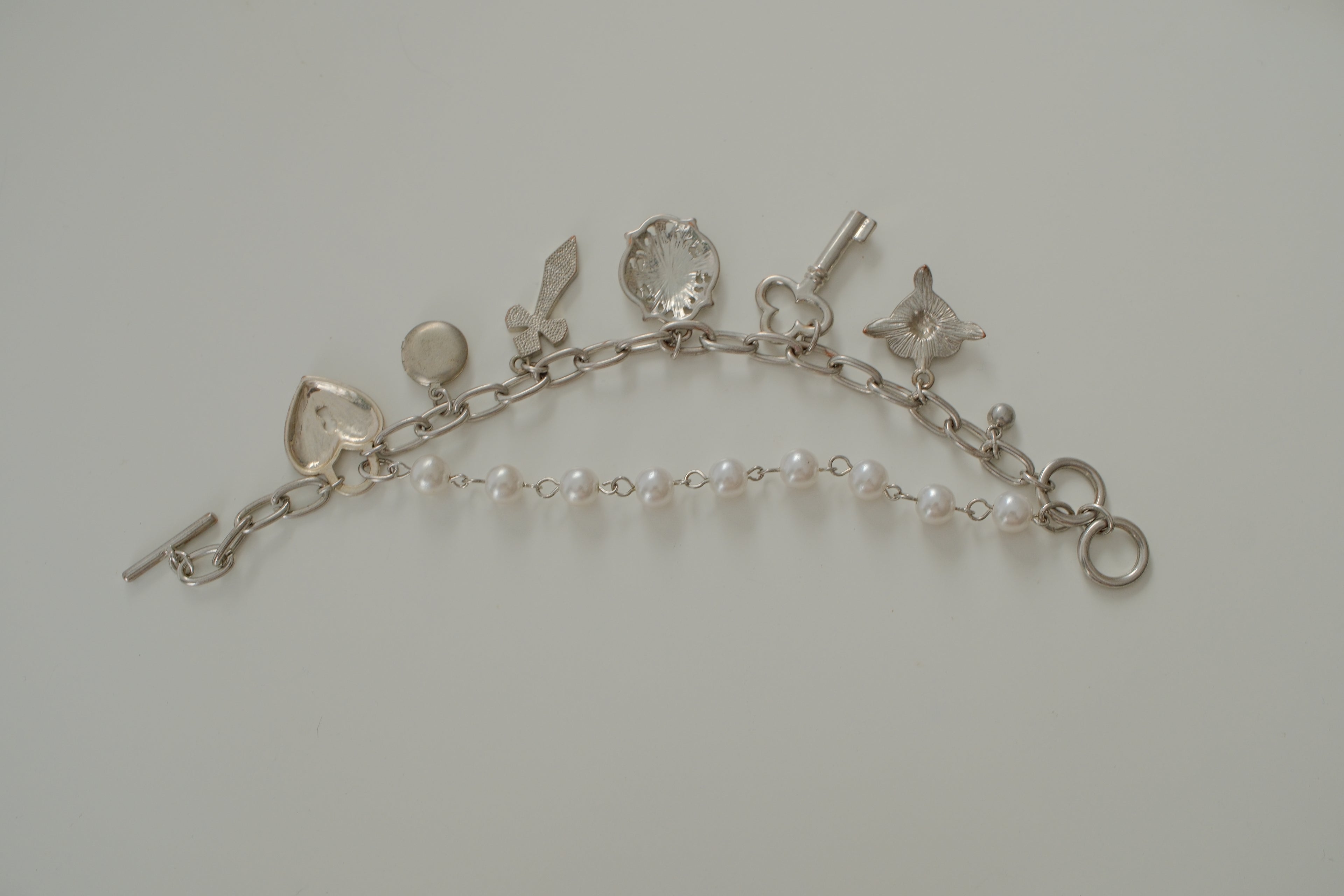 Vintage Guess Pearl Charm Bracelet