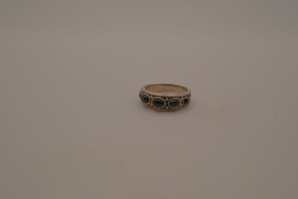 Vintage sterling silver Black Onyx ring