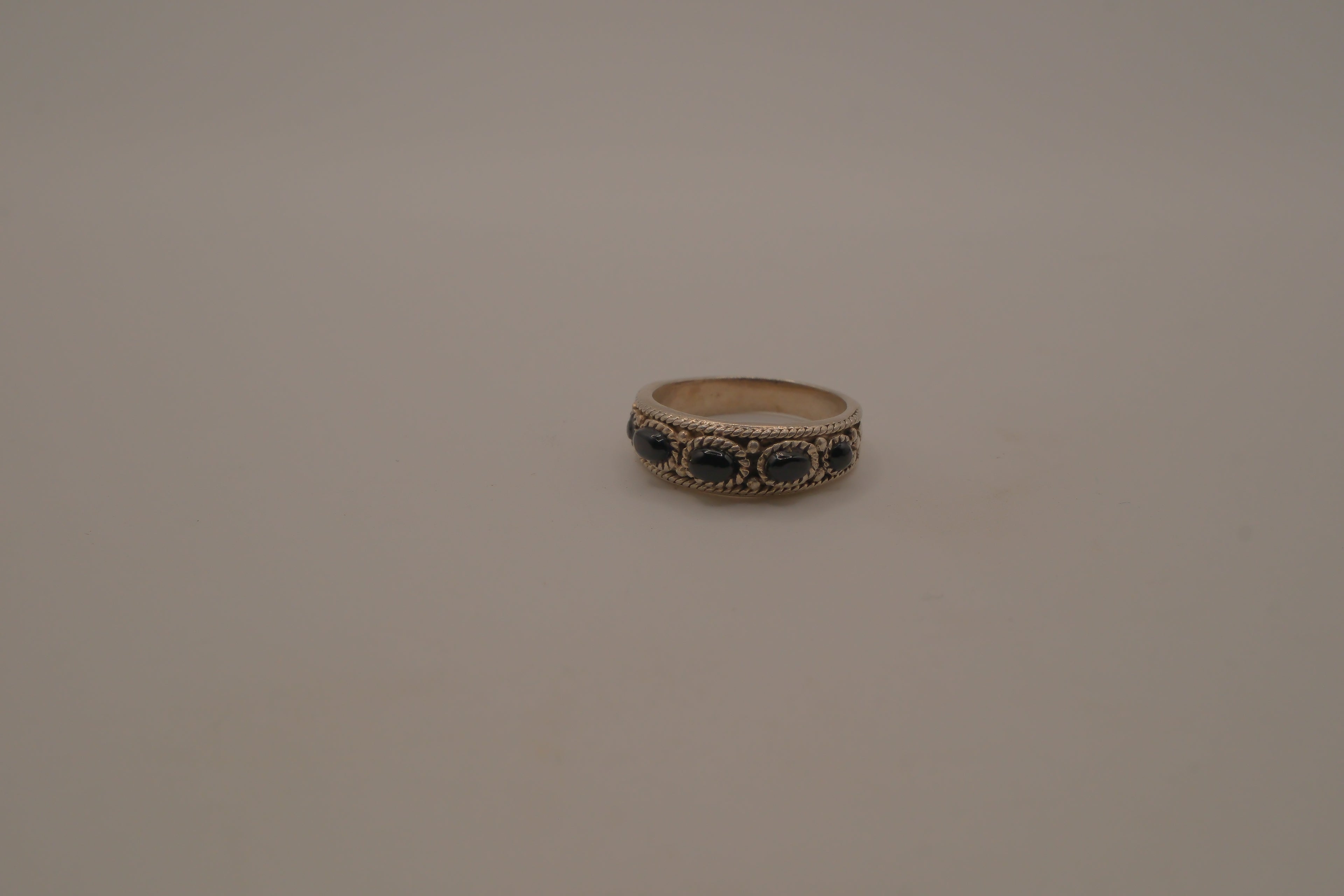 Vintage sterling silver Black Onyx ring