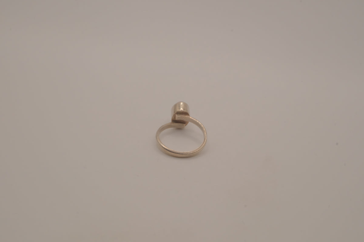Sterling silver minimalist oval Larimar ring