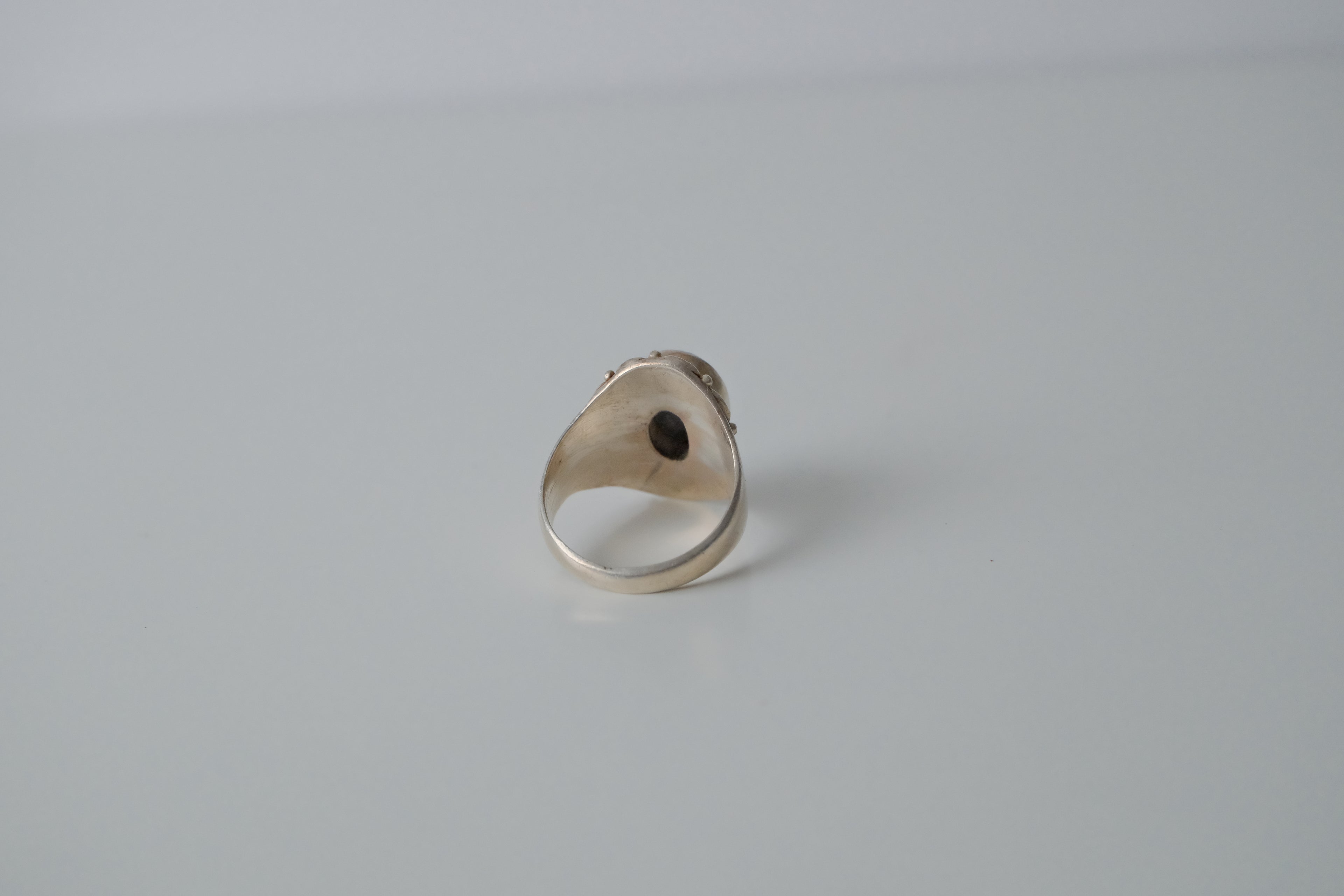 Sterling Silver Grey Cabachon Stone Ring