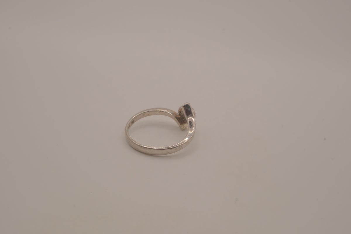 Sterling silver bypass heart ring