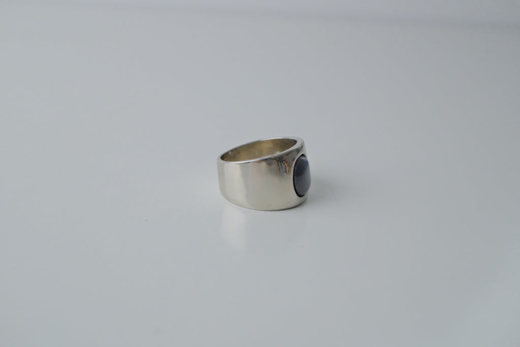 Vintage Silver Grey Stone Band Ring