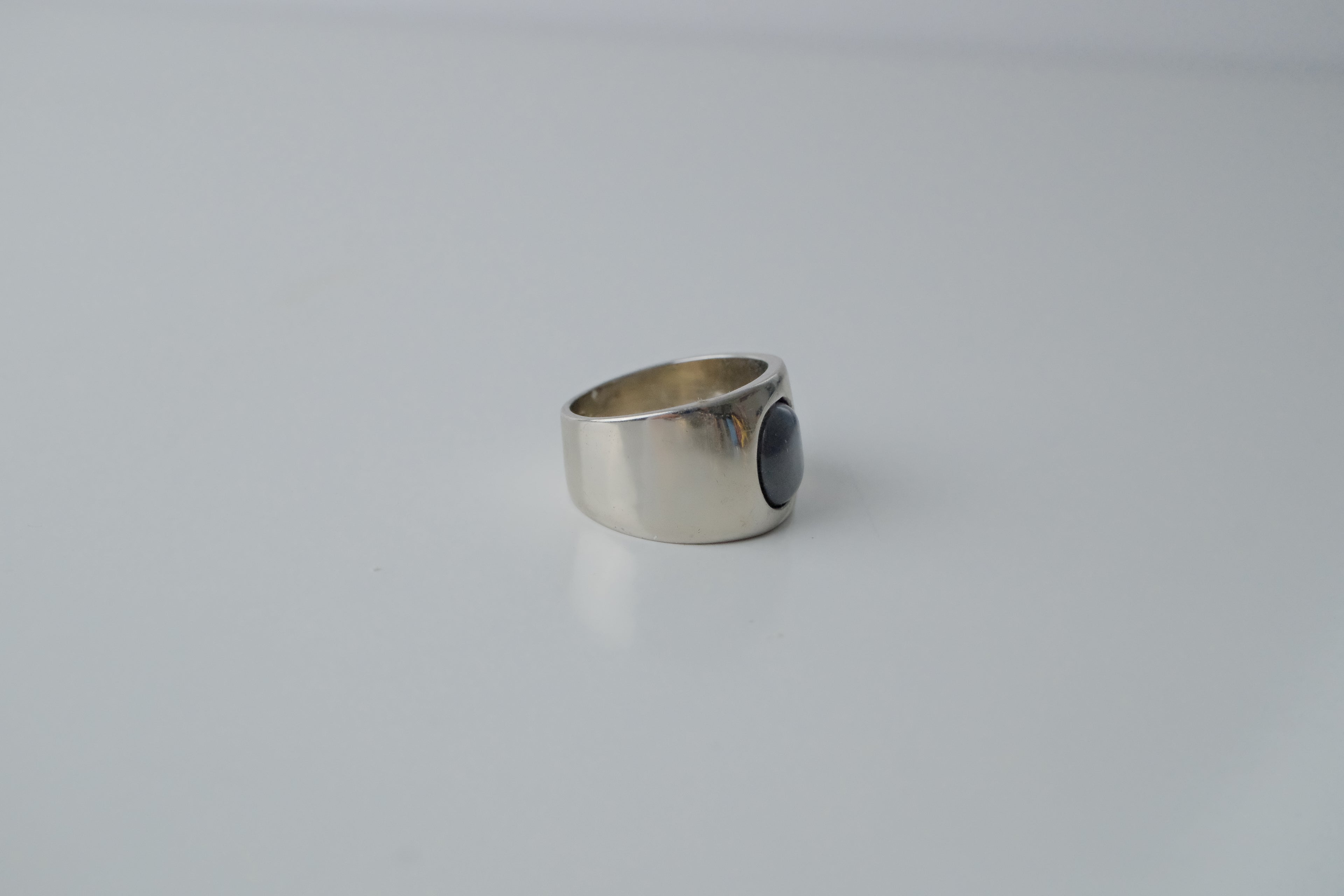 Vintage Silver Grey Stone Band Ring