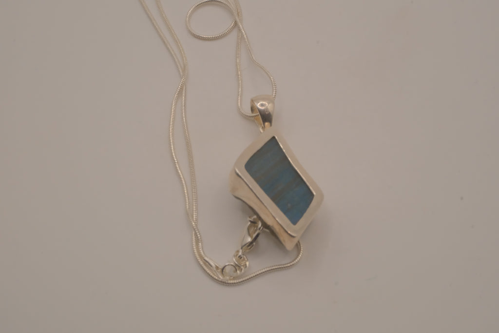 Sterling silver raw blue labradorite pendant necklace