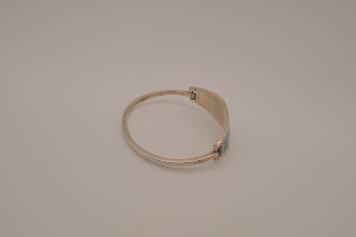 Vintage Mexico Alpaca silver Green flowers hinged bangle bracelet
