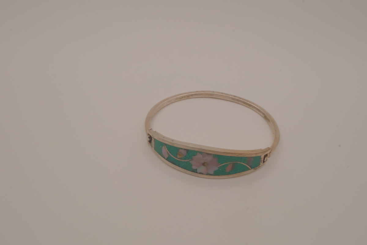 Vintage Mexico Alpaca silver Green flowers hinged bangle bracelet