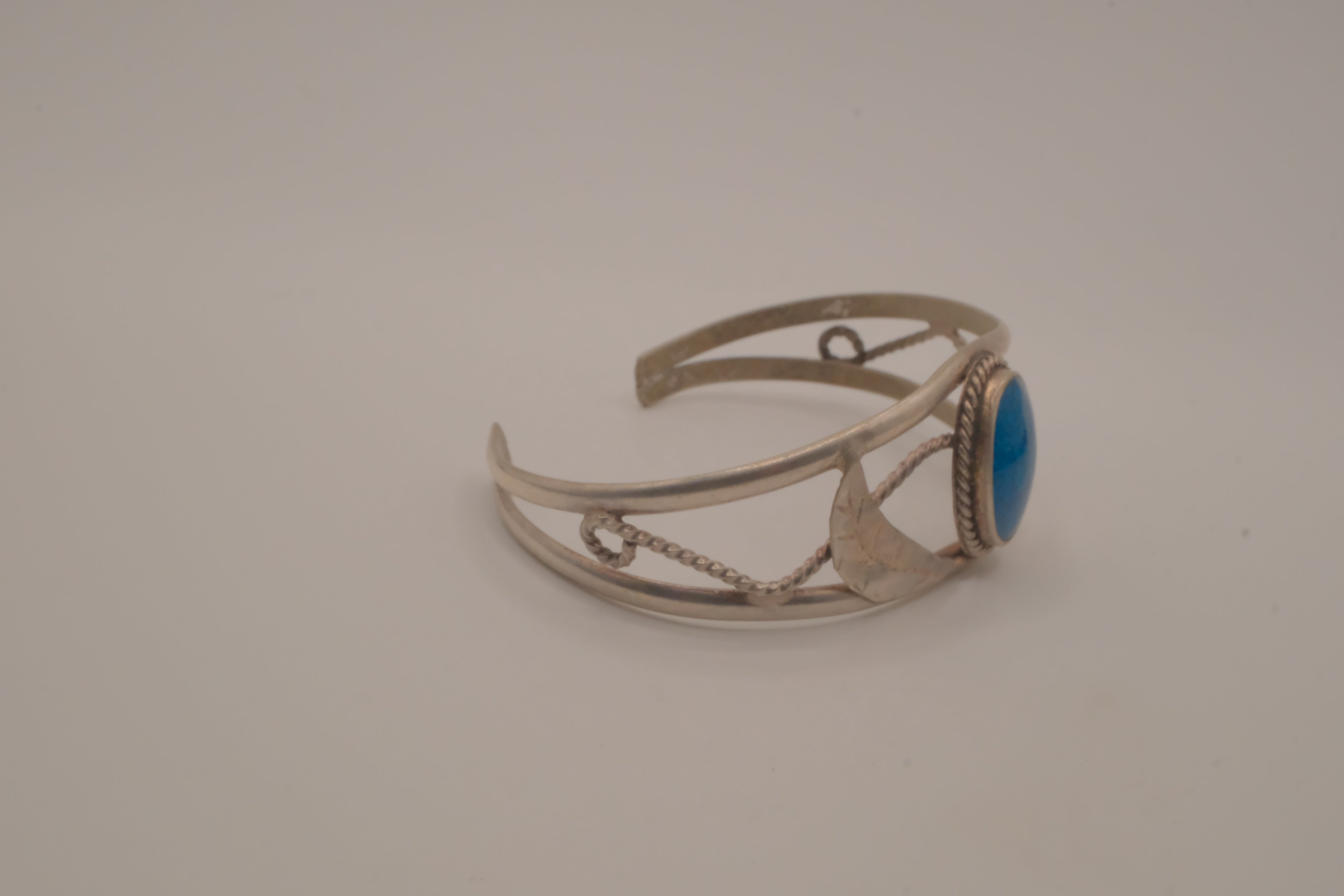Vintage Mexico Alpaca silver denim lapis cuff bracelet