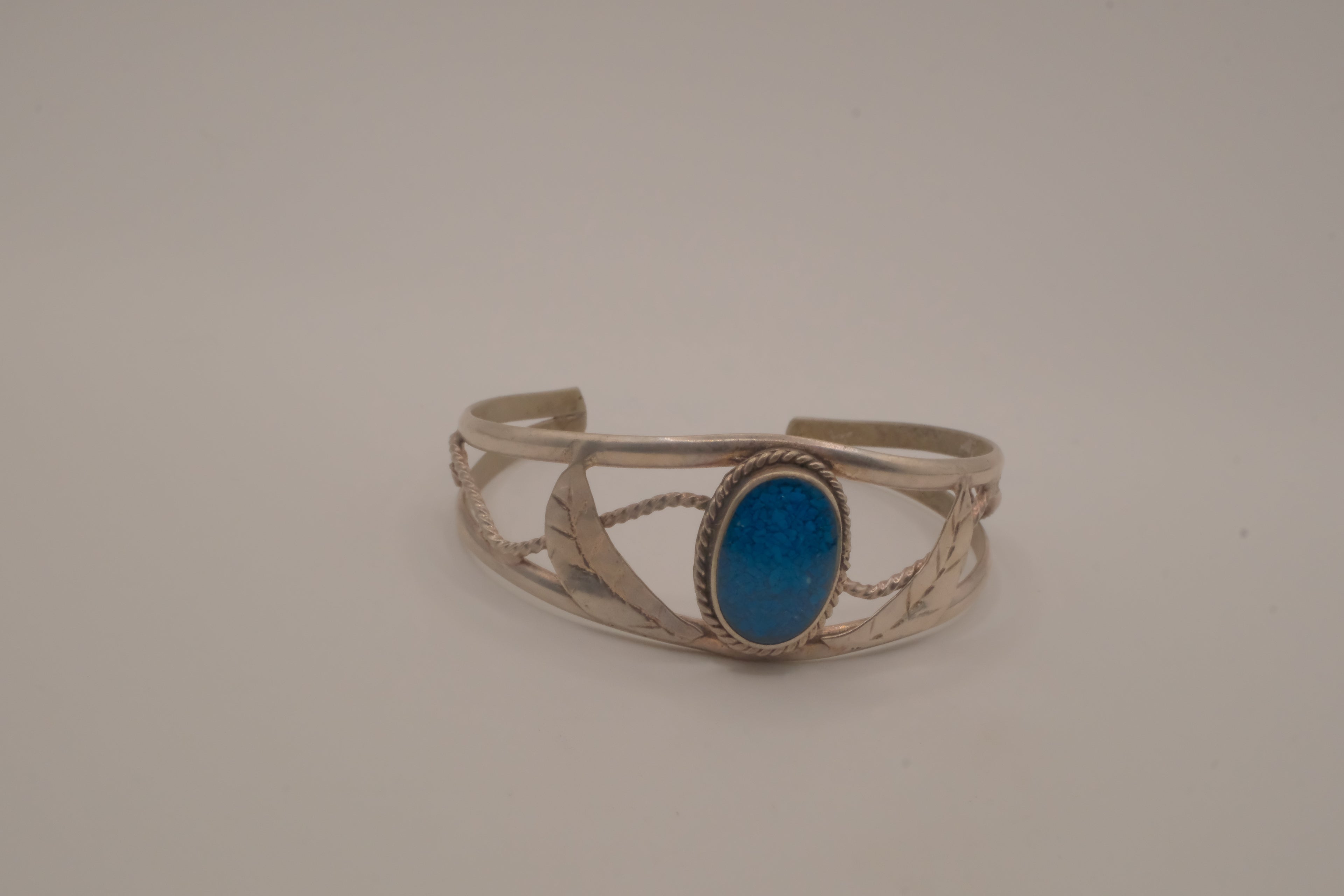 Vintage Mexico Alpaca silver denim lapis cuff bracelet