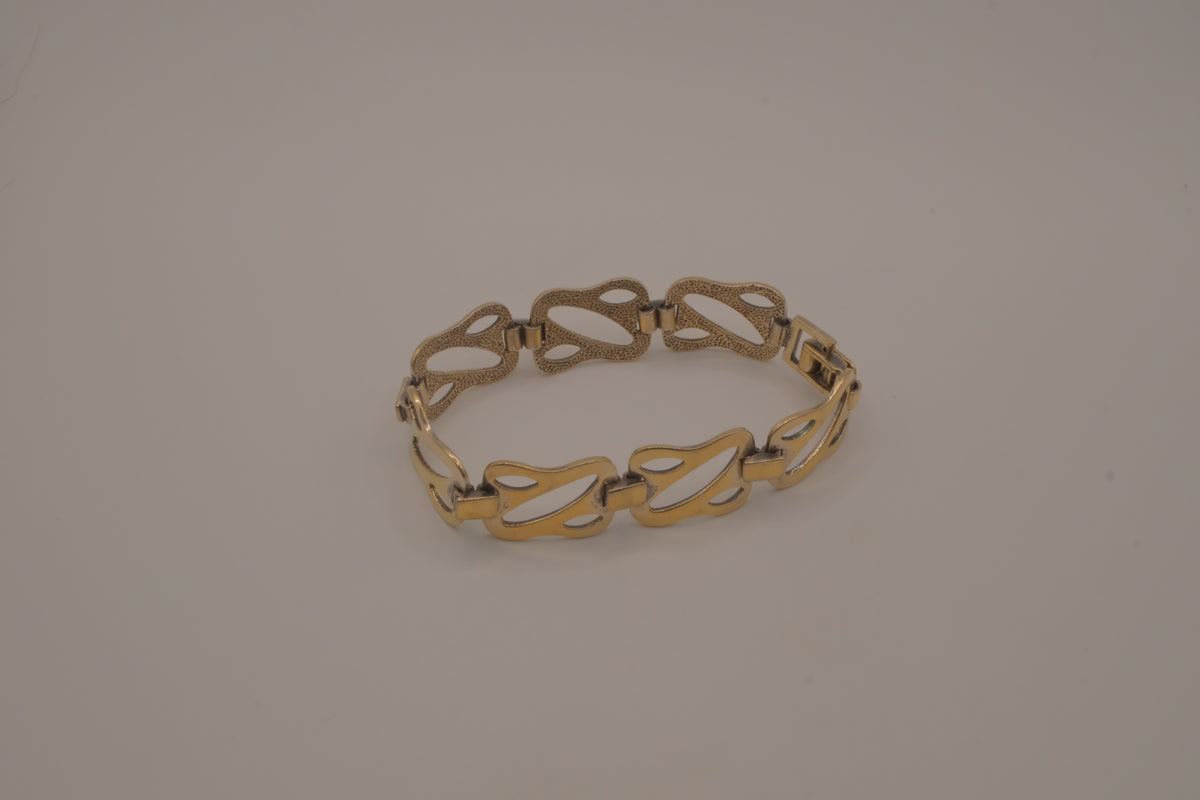 Vintage Sterling silver Art Nouveau stylized flower link bracelet