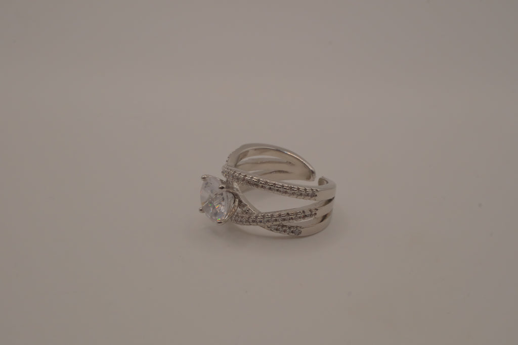 Sterling silver criss-cross crossover solitaire ring