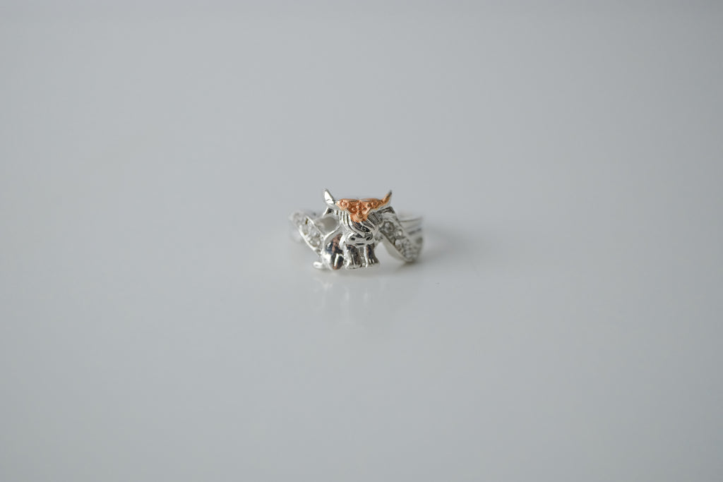 Two Tone Highland Cow Ring