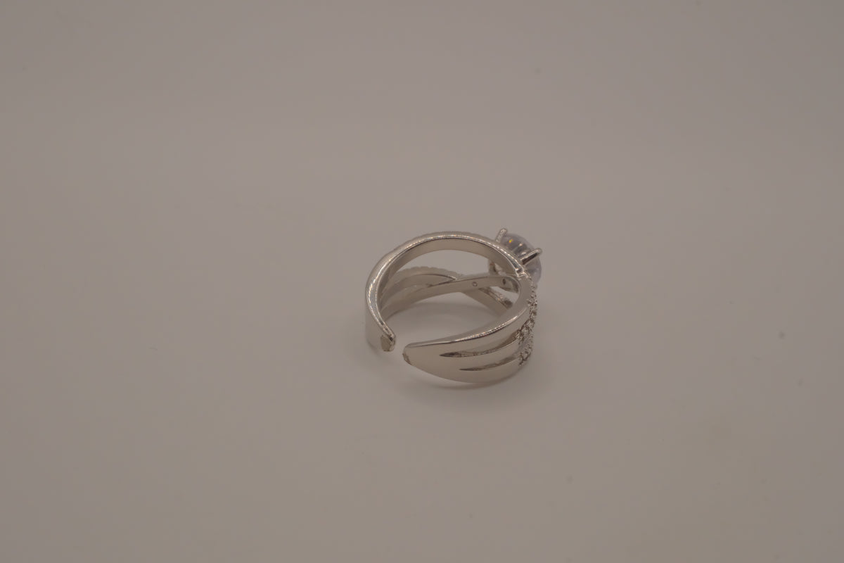 Sterling silver criss-cross crossover solitaire ring