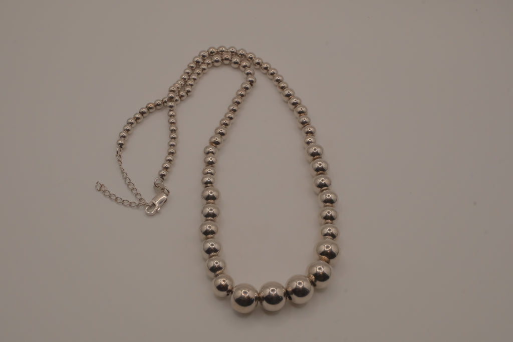KA Sterling silver Graduated Ball Necklace&nbsp;
