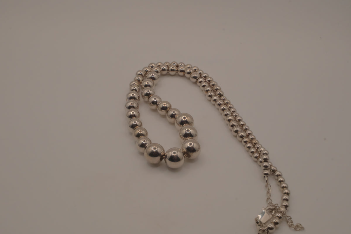 KA Sterling silver Graduated Ball Necklace&nbsp;