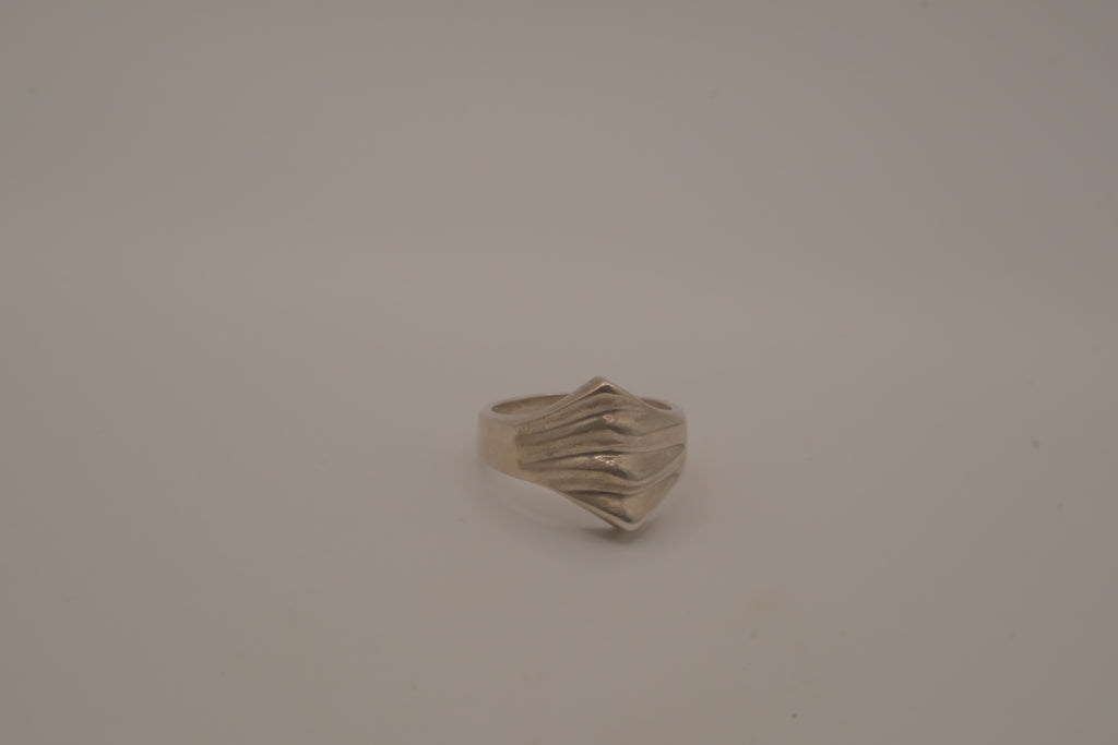 Vintage Mexican modernist sterling silver statement ring