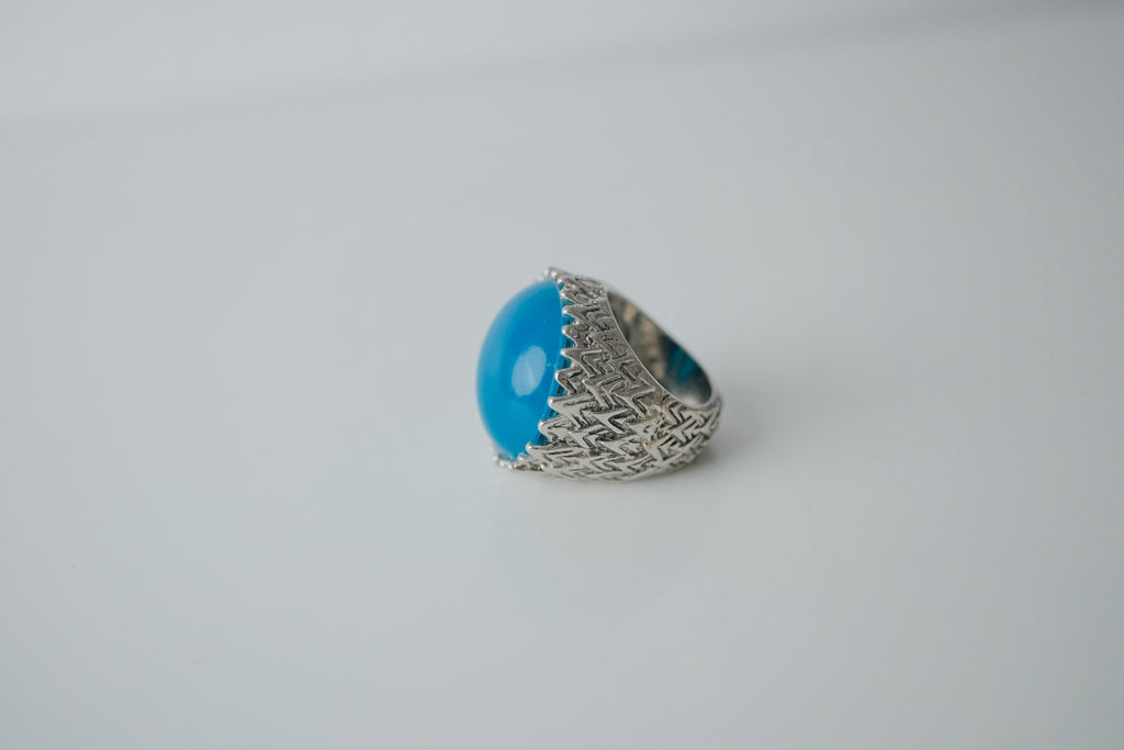 Vintage Blue Cabachon Stone Ring