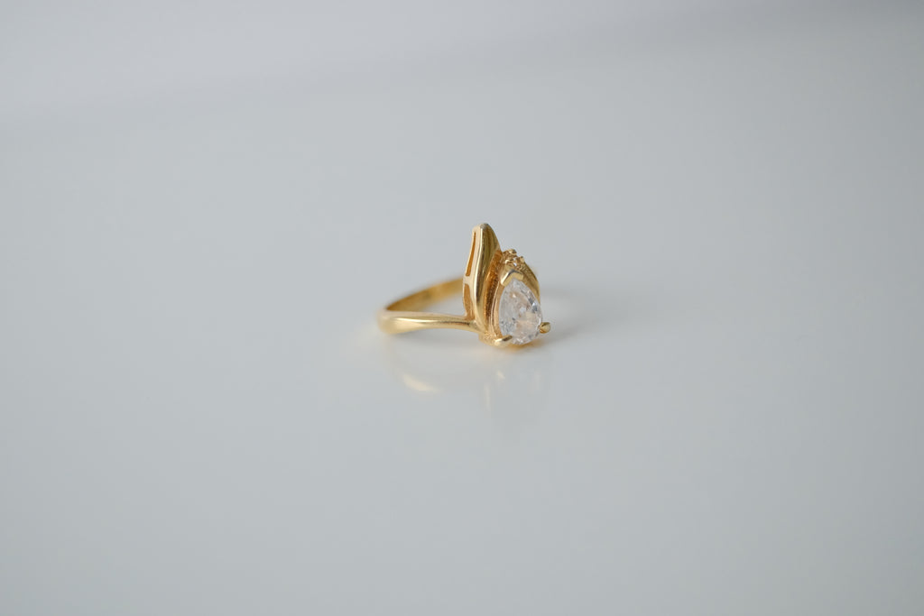 Vintage Gold Pear Ring