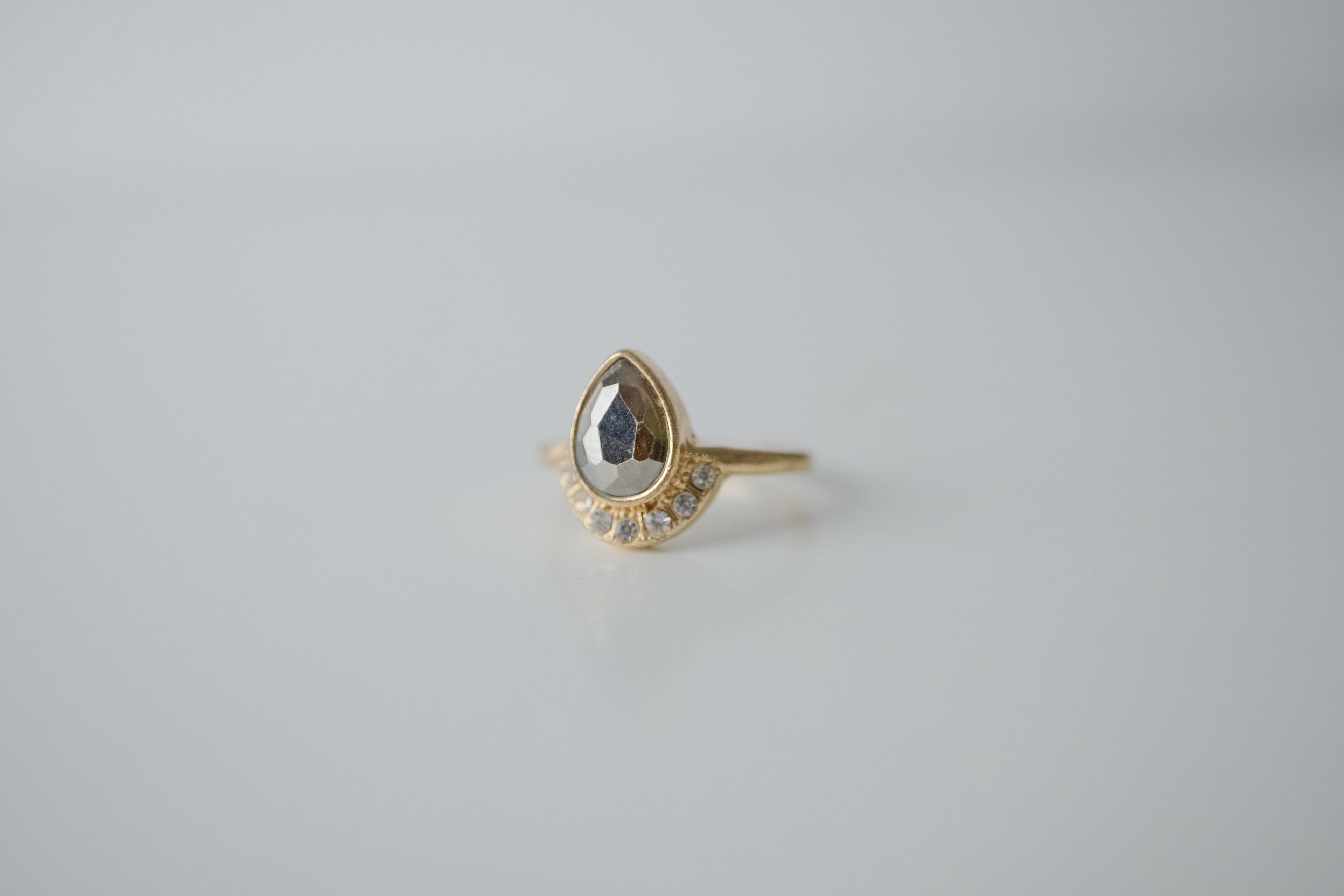 Vintage Grey Teardrop Ring