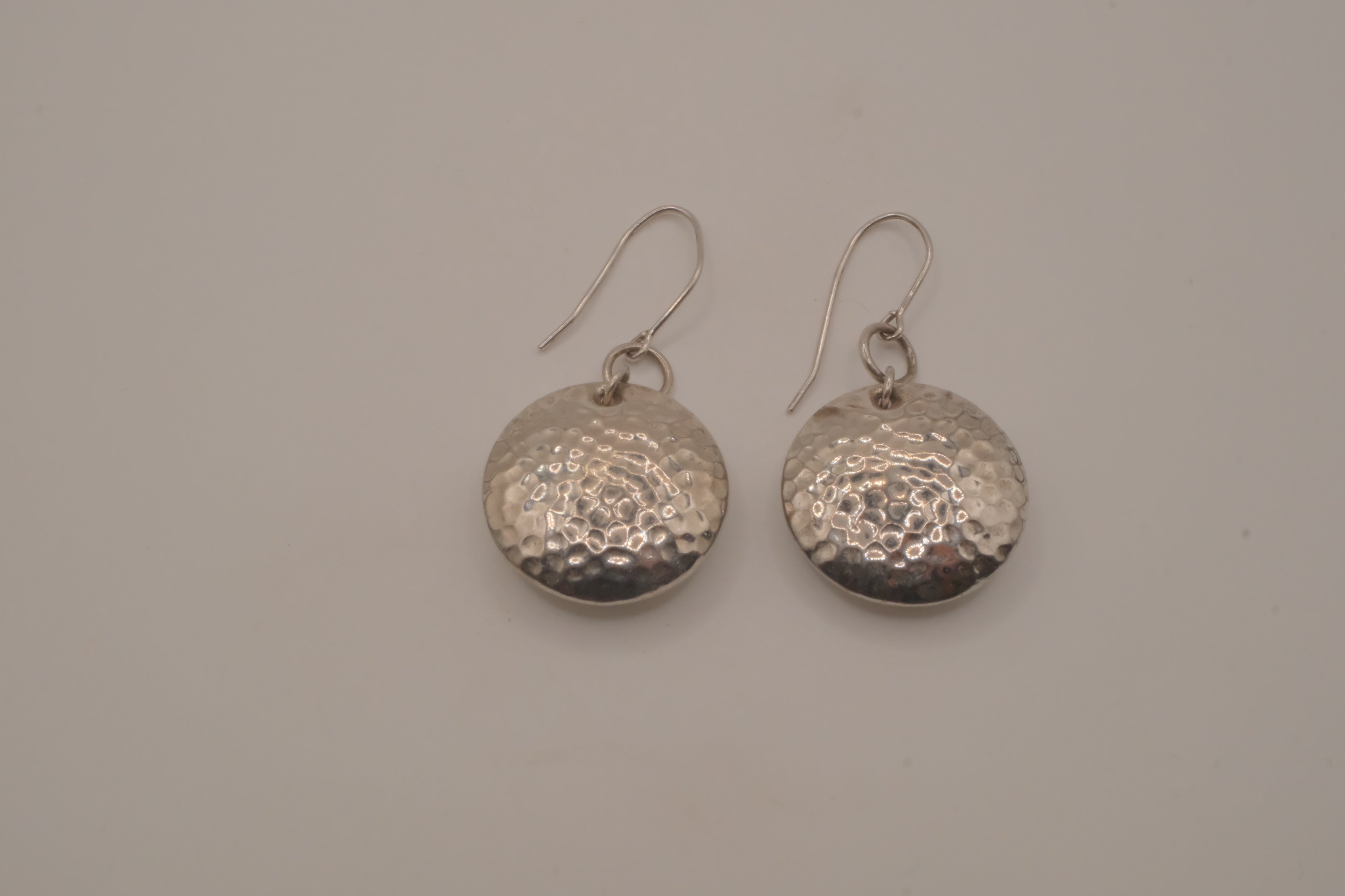 Elle Sterling silver hammered round disc drop earrings