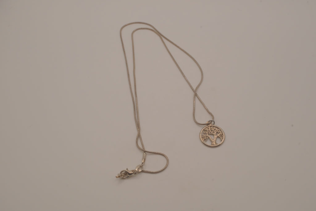 Sterling silver tree of life pendant necklace