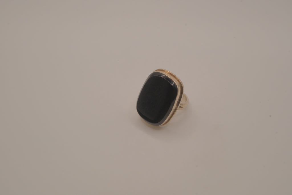 Sterling silver cushion-cut black onyx statement ring