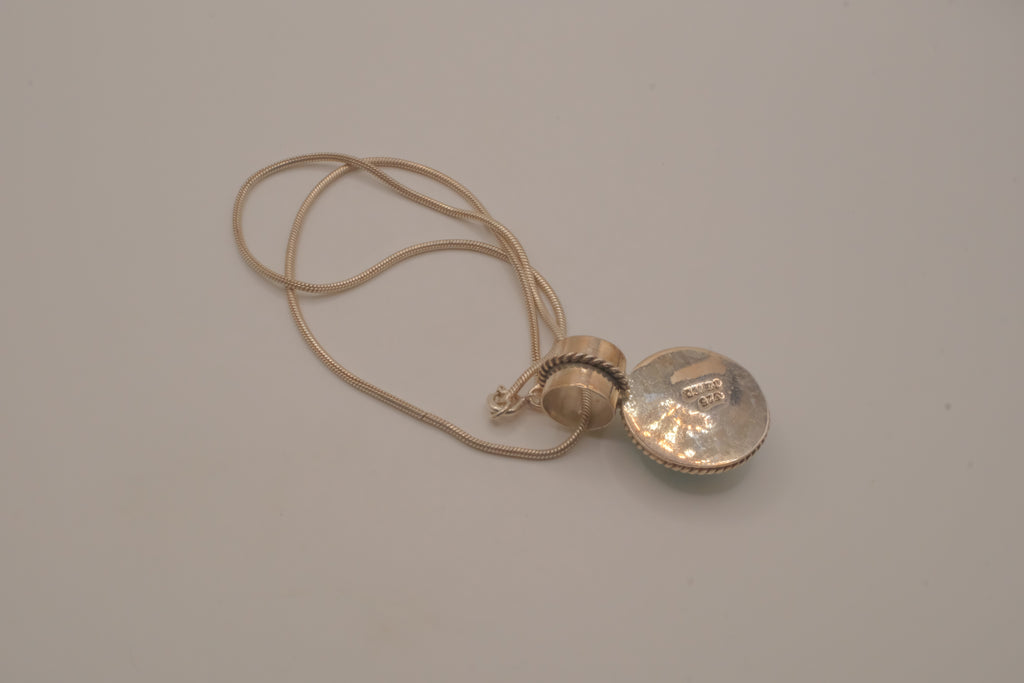 Sterling silver turquoise pendant necklace