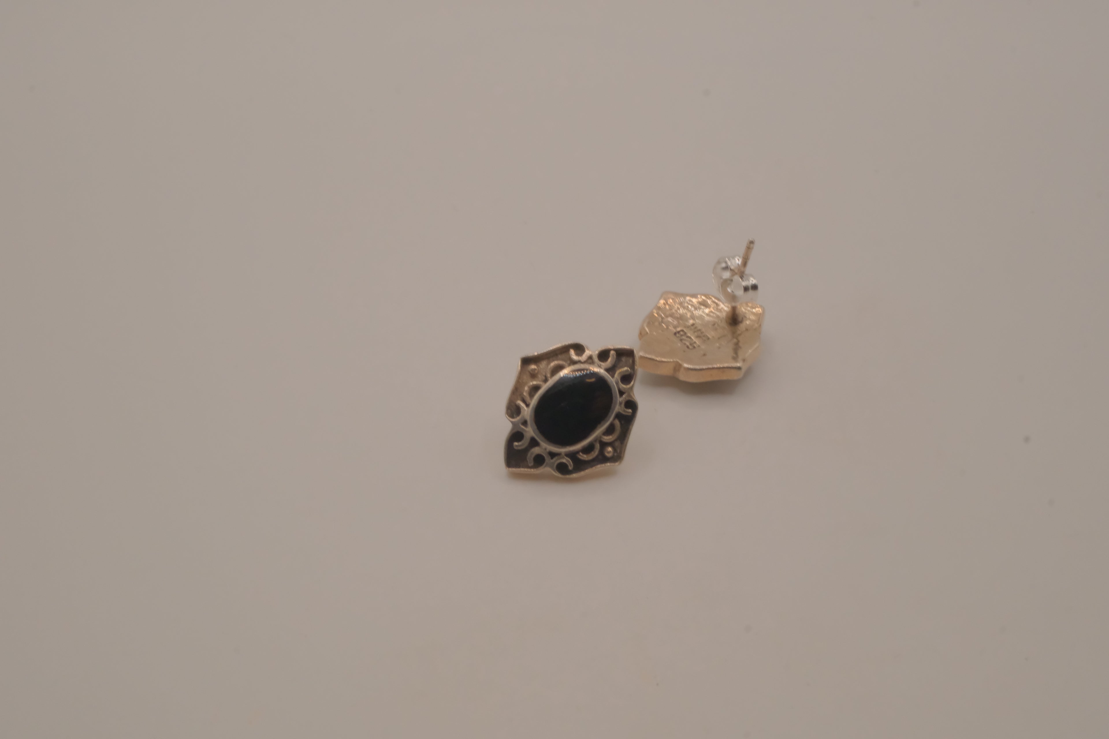 Vintage Sterling silver onyx openwork stud earrings