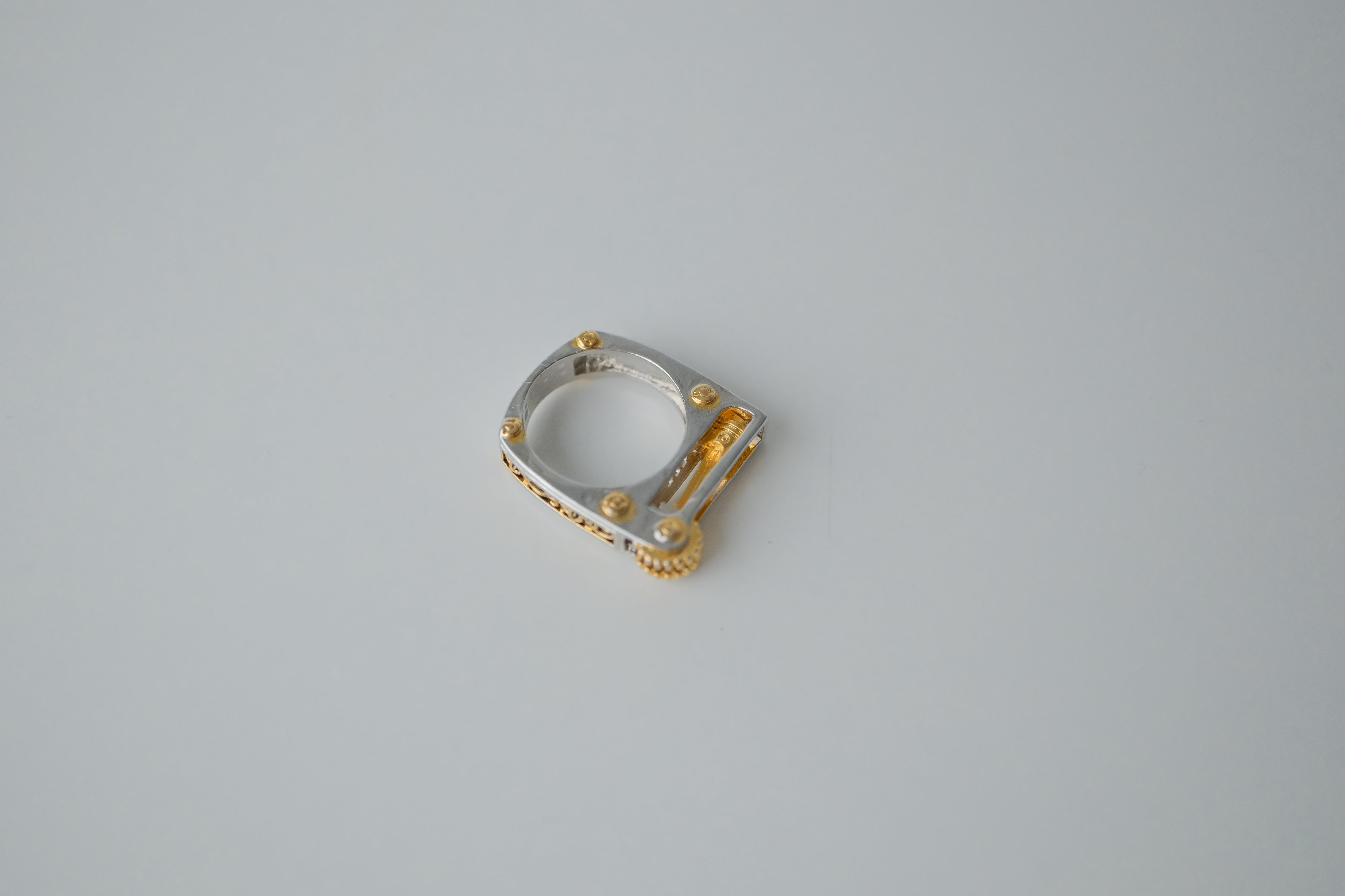 Sterling silver Two Tone Mechanical Ring