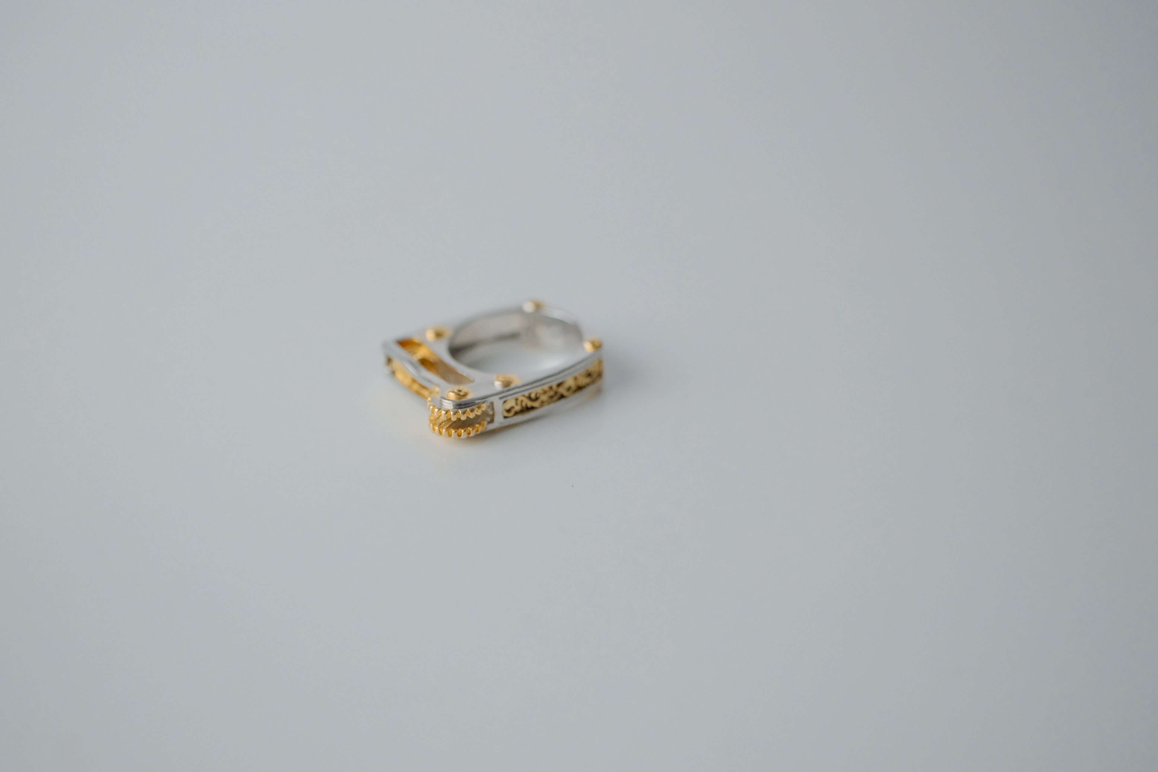 Sterling silver Two Tone Mechanical Ring