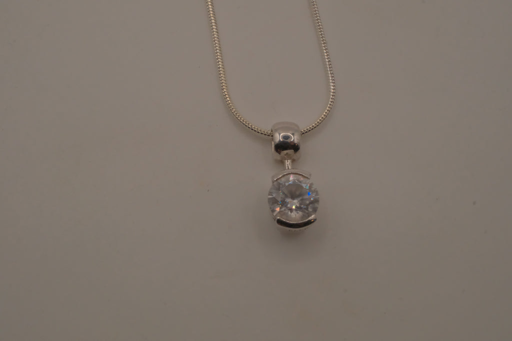 Elle Sterling silver dainty round white stone pendant necklace
