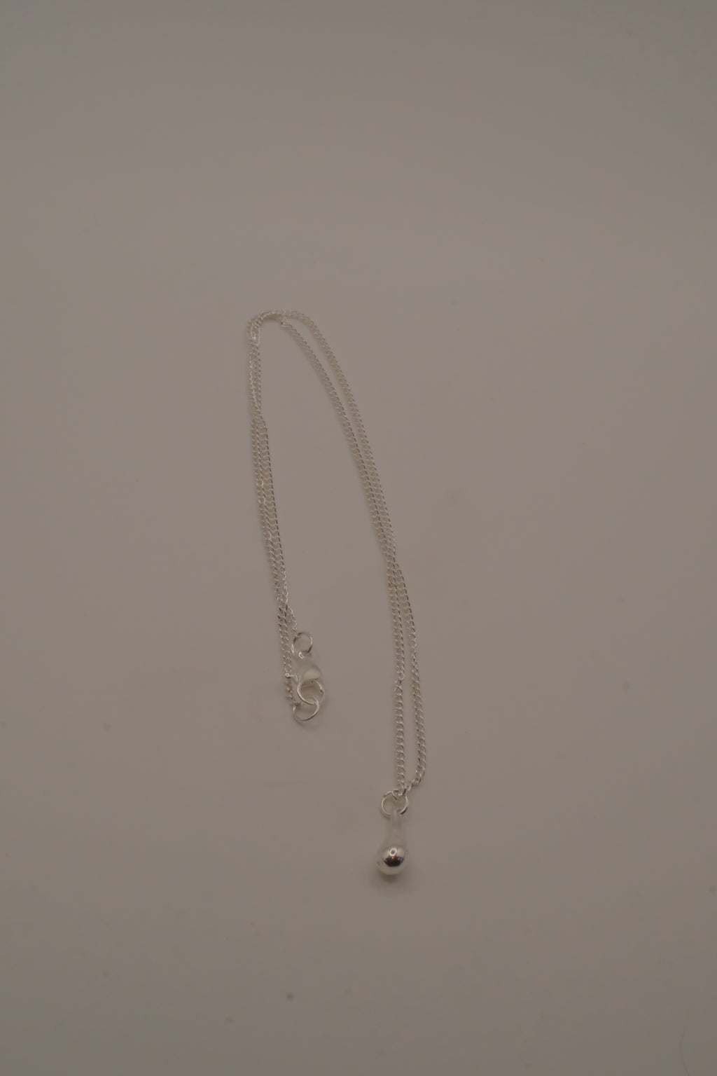 Sterling silver dainty teardrop pendant necklace