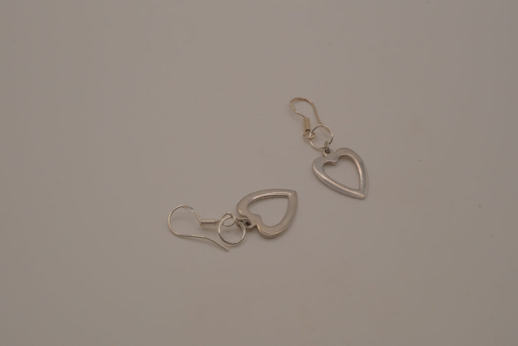 Sterling silver open heart dangle earrings&nbsp;